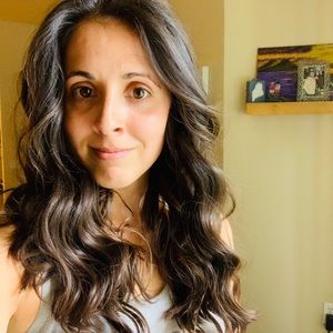 Meet your Posher, Kayla